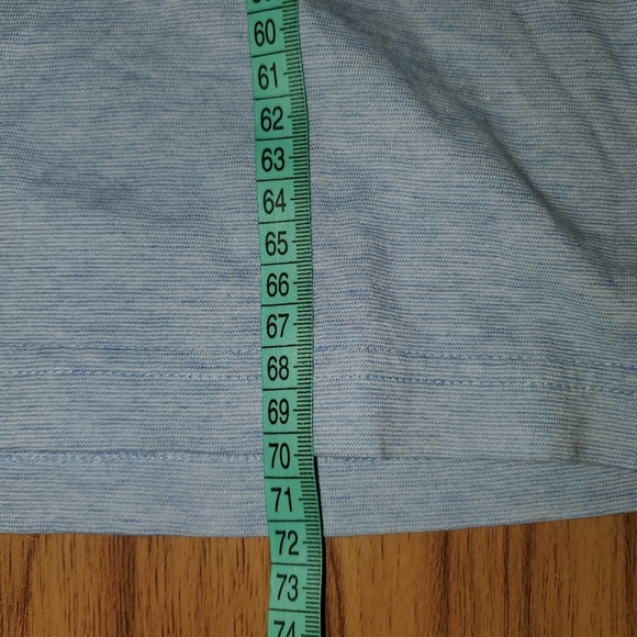 Travis Mathew T-Shirt Blue Front Pocket Size Large Golf - Picture 5 of 6